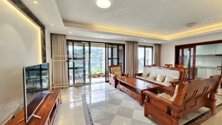 万科翡丽山二手房实景图