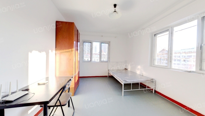 地纬路大楼二手房实景图