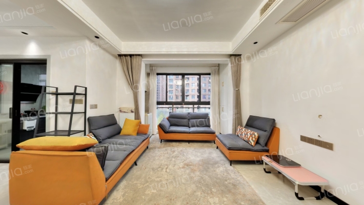 武昌府一期B区二手房实景图