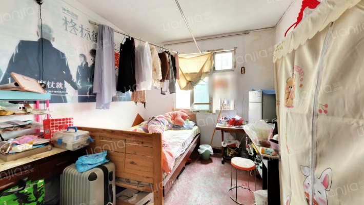 玉华村6号二手房实景图