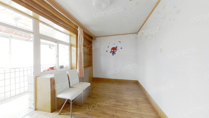 长化小区二手房实景图