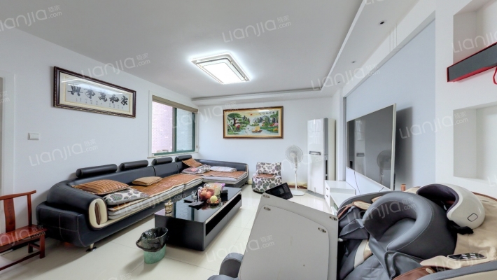 金泰江南春二手房实景图