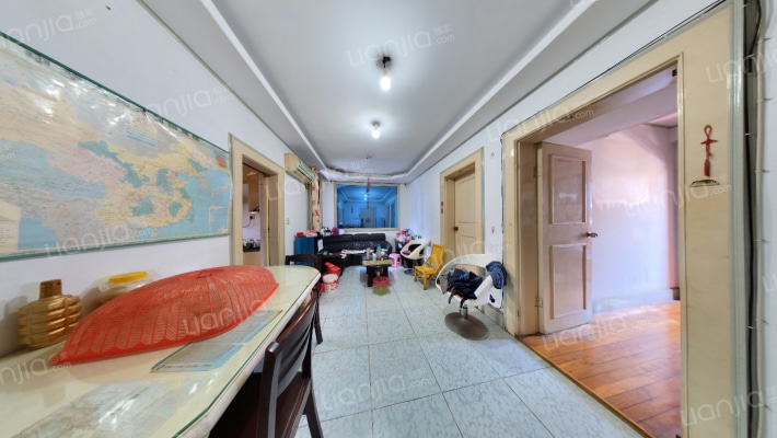 虞園新村二手房实景图