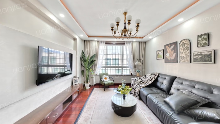 新港商务广场二手房实景图