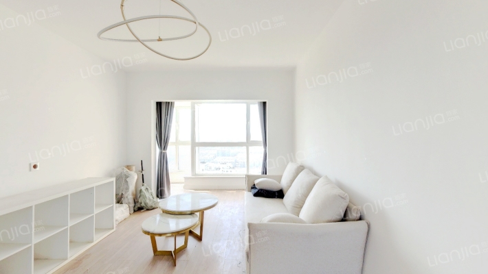 铂悦府二手房实景图