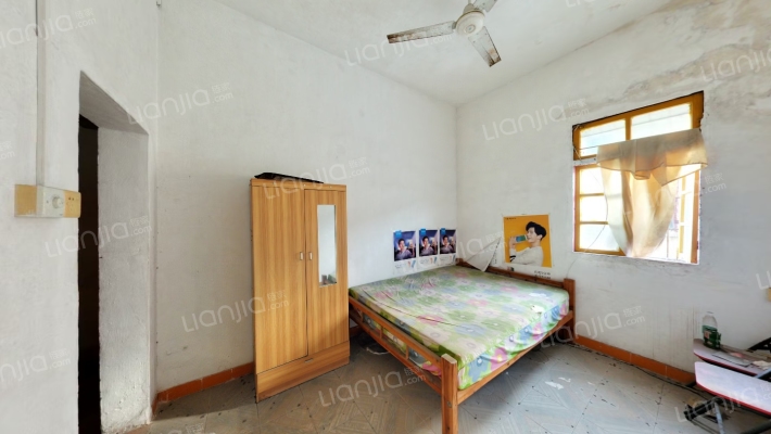 环山里二手房实景图