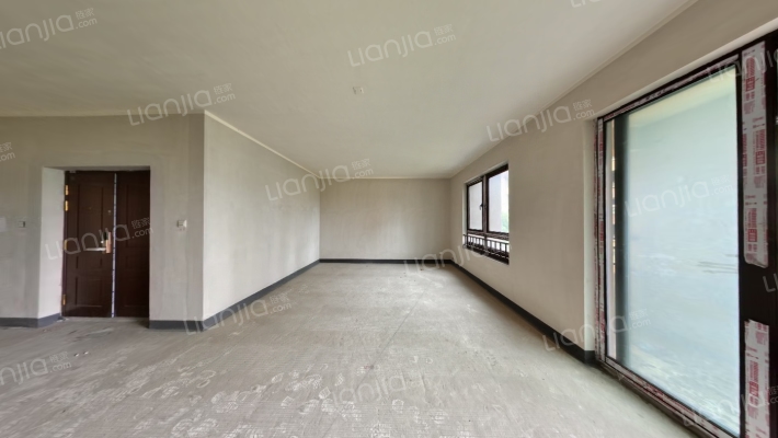 蓝光公园悦湖二手房实景图