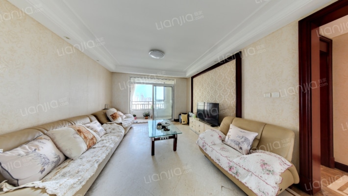 市南金茂湾一期二手房实景图