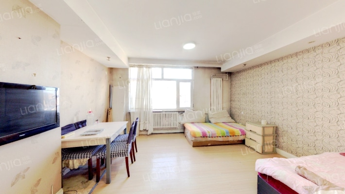 米兰国际公寓二手房实景图