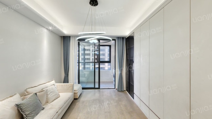 辉映时代花园二手房实景图