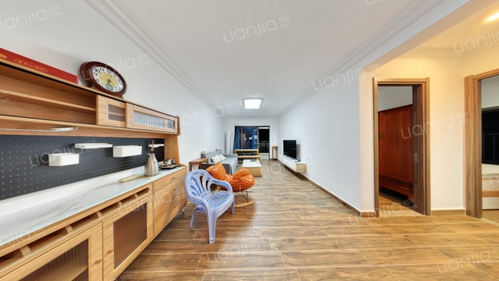 维港湾花园二手房实景图