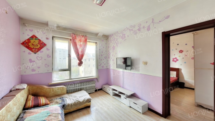 雪松新城A区二手房实景图