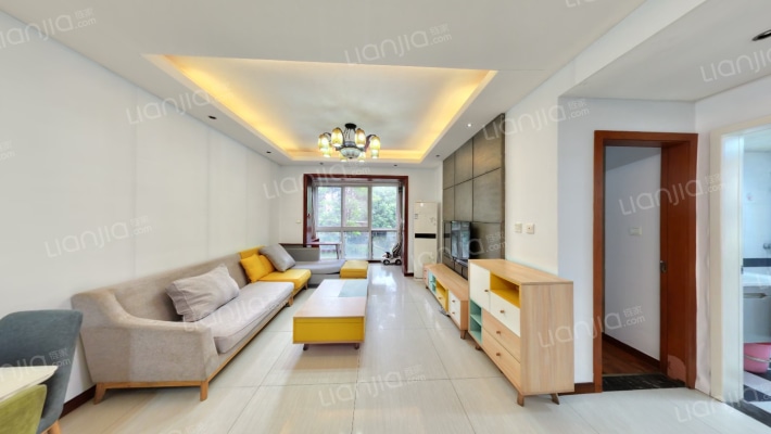 东麓驿境三期二手房实景图