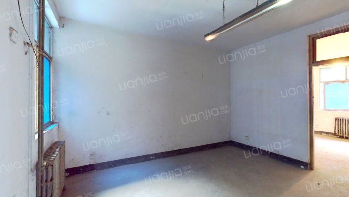 晖达优胜小区二手房实景图