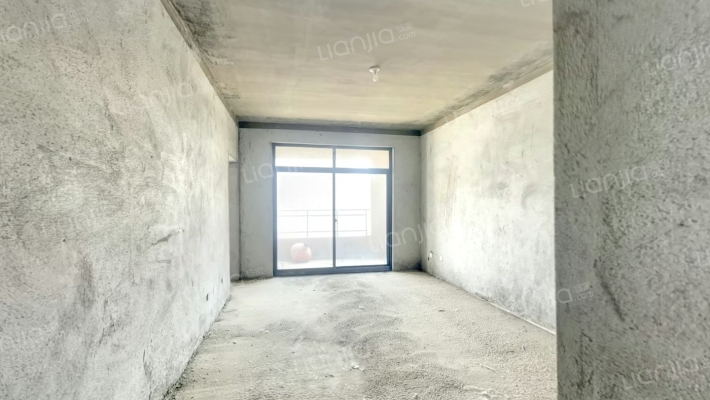 佳利名邸二手房实景图
