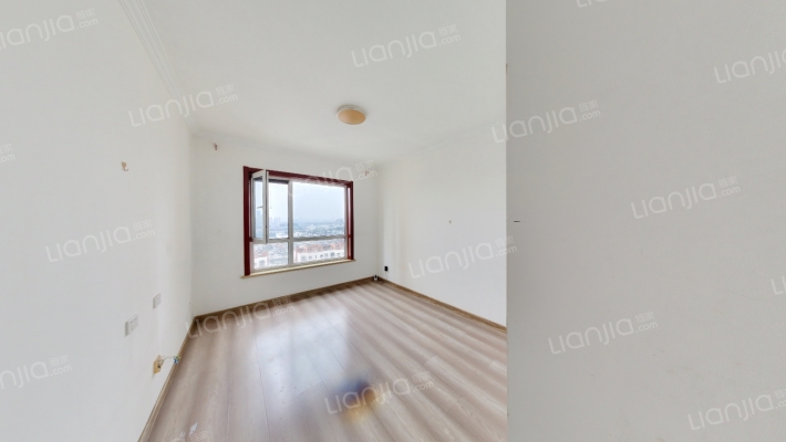 润辰新苑二手房实景图