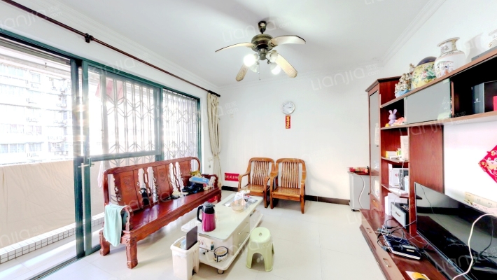 润田雅苑二手房实景图