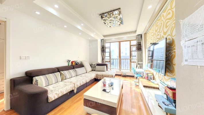 汀香美域二手房实景图