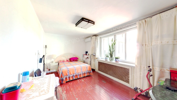 香周路二手房实景图