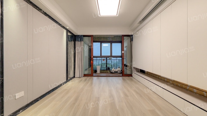 中环名品公馆二手房实景图