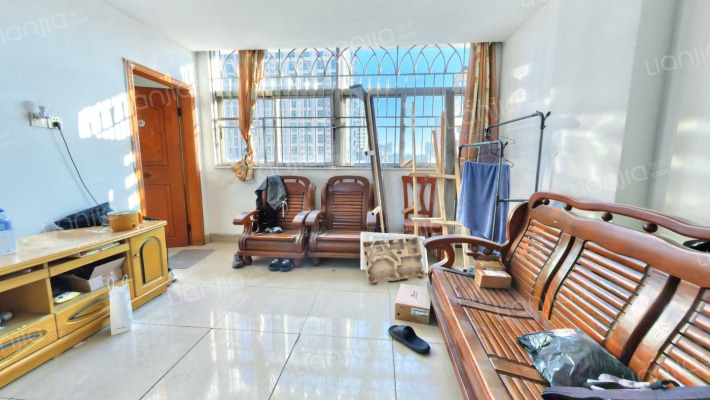 麦地路六巷二手房实景图