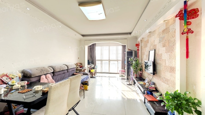 山水英伦庄园二手房实景图