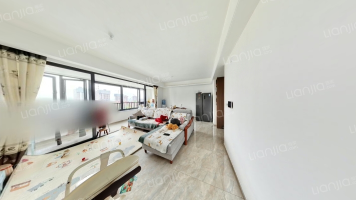 保利和光尘樾三期二手房实景图