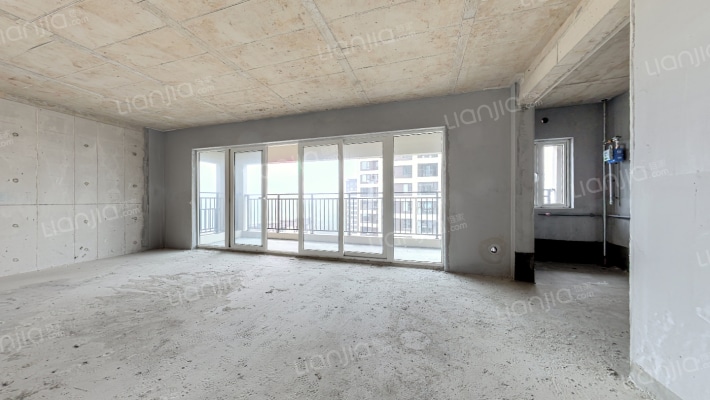 中南春风南岸二手房实景图