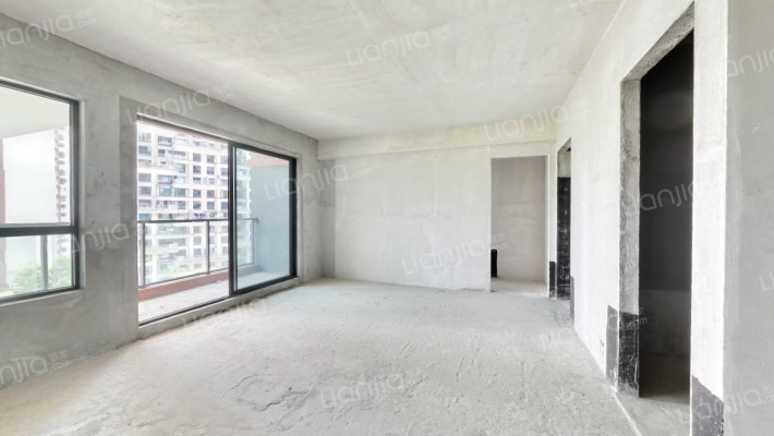 中国铁建铁建城御峰组团二手房实景图