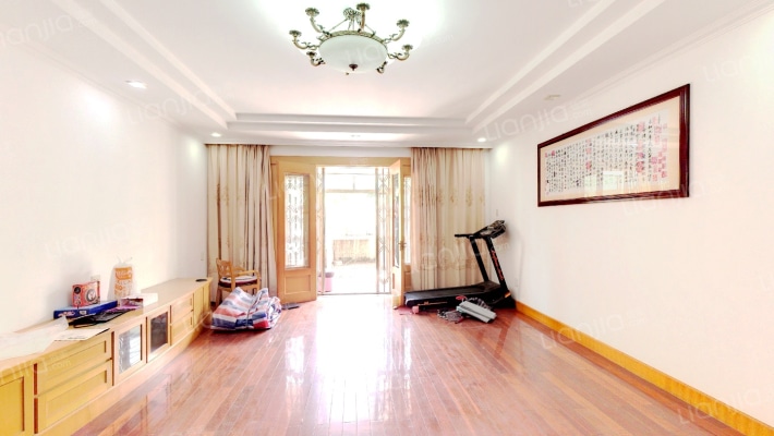 舜杰公寓二手房实景图