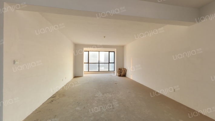 恒隆御品二手房实景图