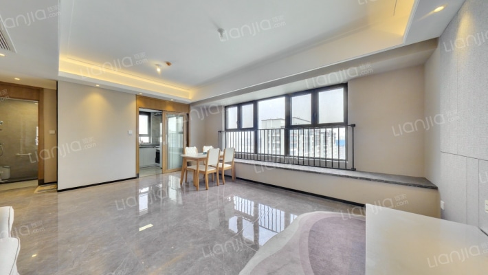 保利天汇二手房实景图