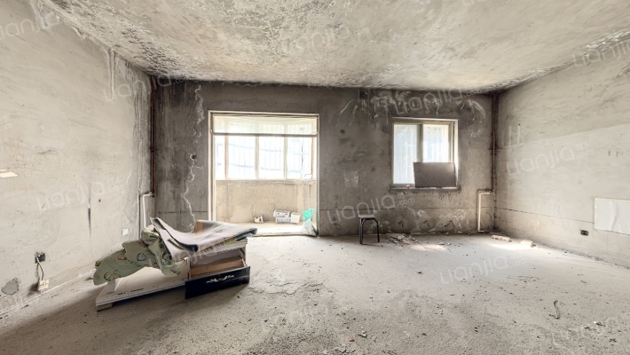 雅荷城市花园二手房实景图