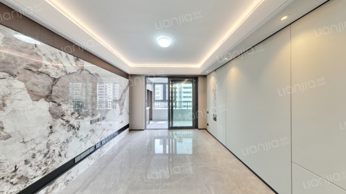 七里湖山花园二手房实景图