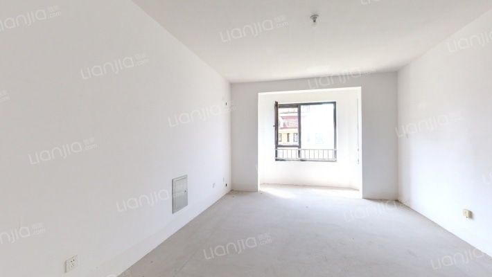 天房天拖盈艺园二手房实景图