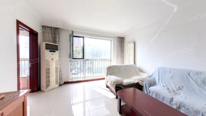 鲁伟北海公寓二手房实景图