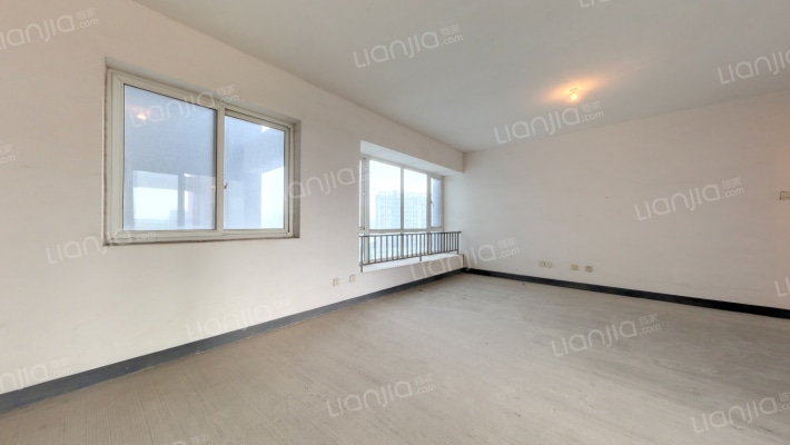 天府滨河湾二手房实景图