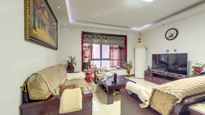 锦艺国际华都欧尚二手房实景图