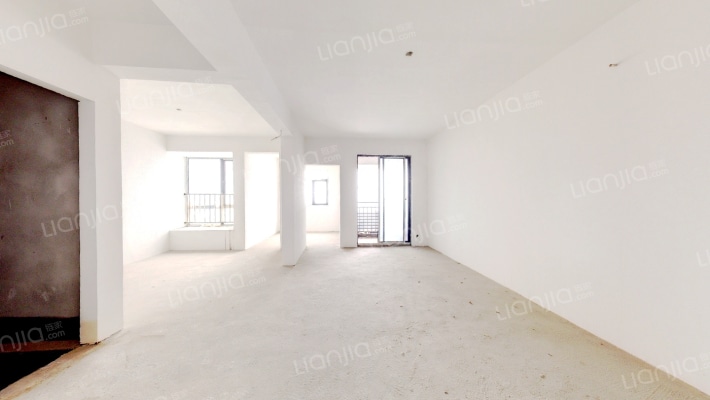 佳阳翠湖里二手房实景图