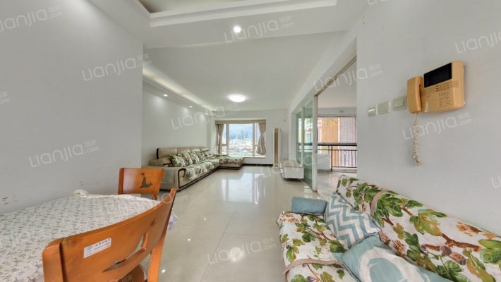 阳光棕榈园三期二手房实景图