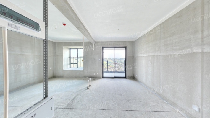 中建和萃雅居二手房实景图