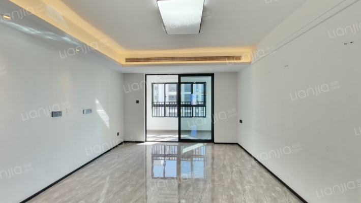 万科高第二手房实景图