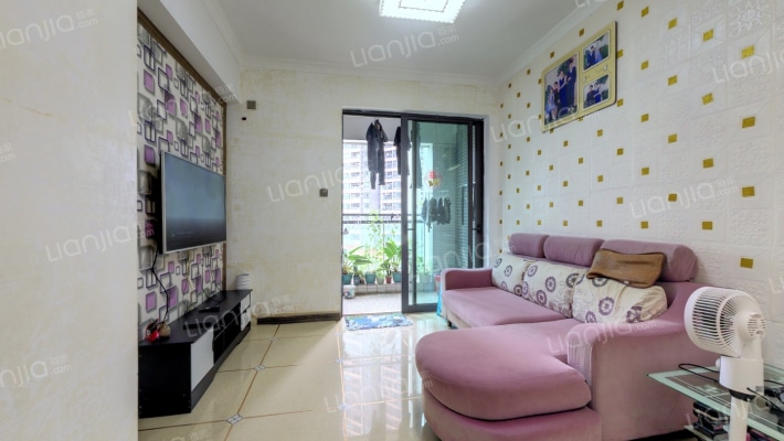 海伦堡院子二手房实景图