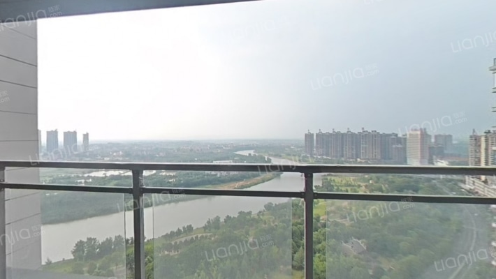 融冠云城二手房实景图