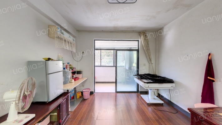 万安新村二手房实景图