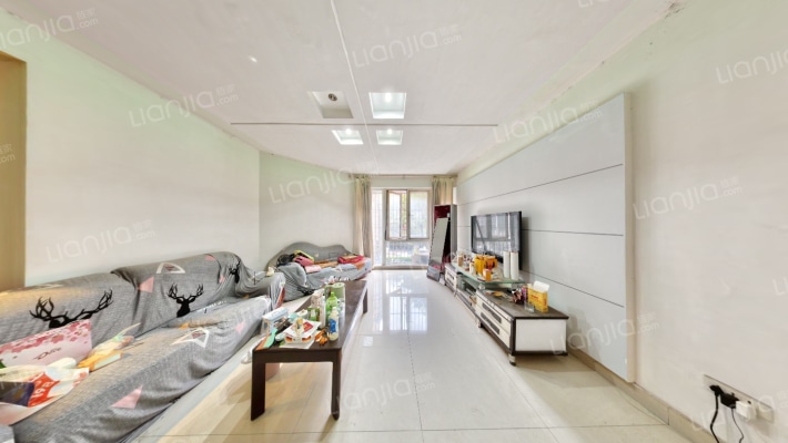 西亚怡顺佳苑二手房实景图