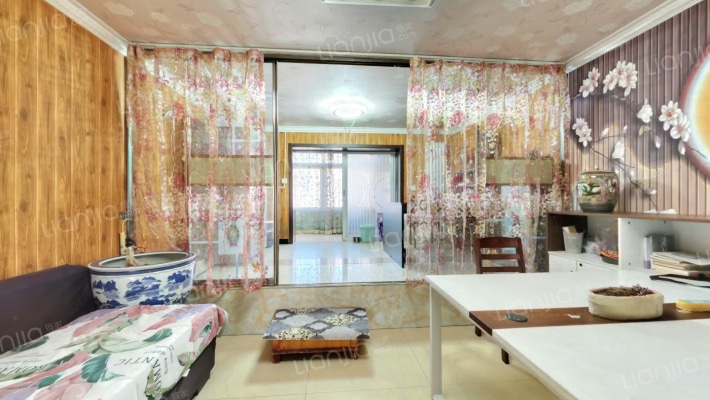 金昌综合楼二手房实景图