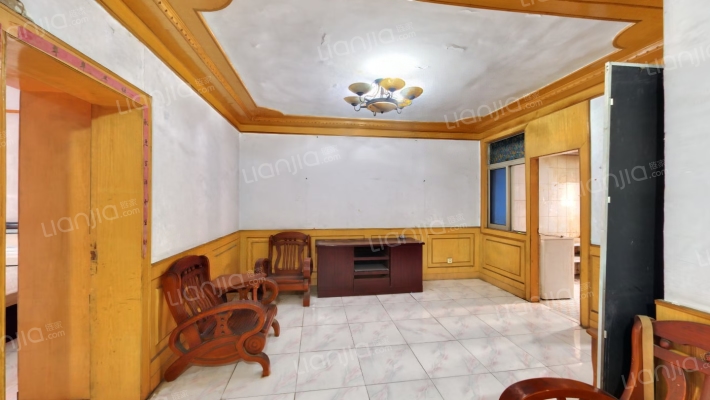 三里湾商城小区二手房实景图