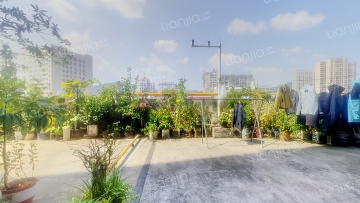 小月亮影视文化城二手房实景图