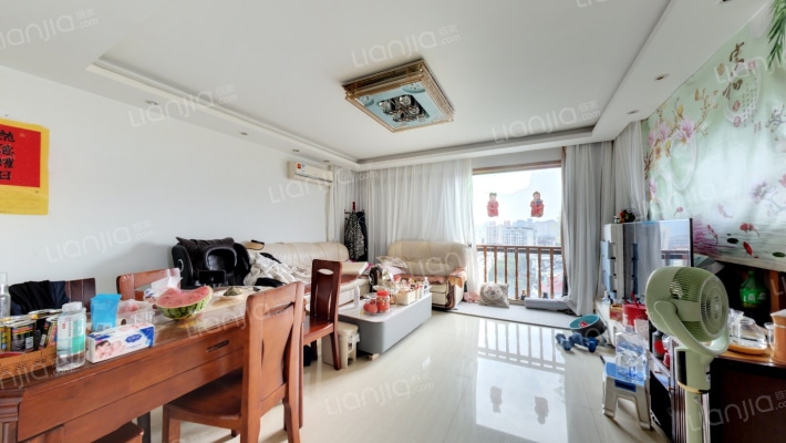 百合公寓二手房实景图